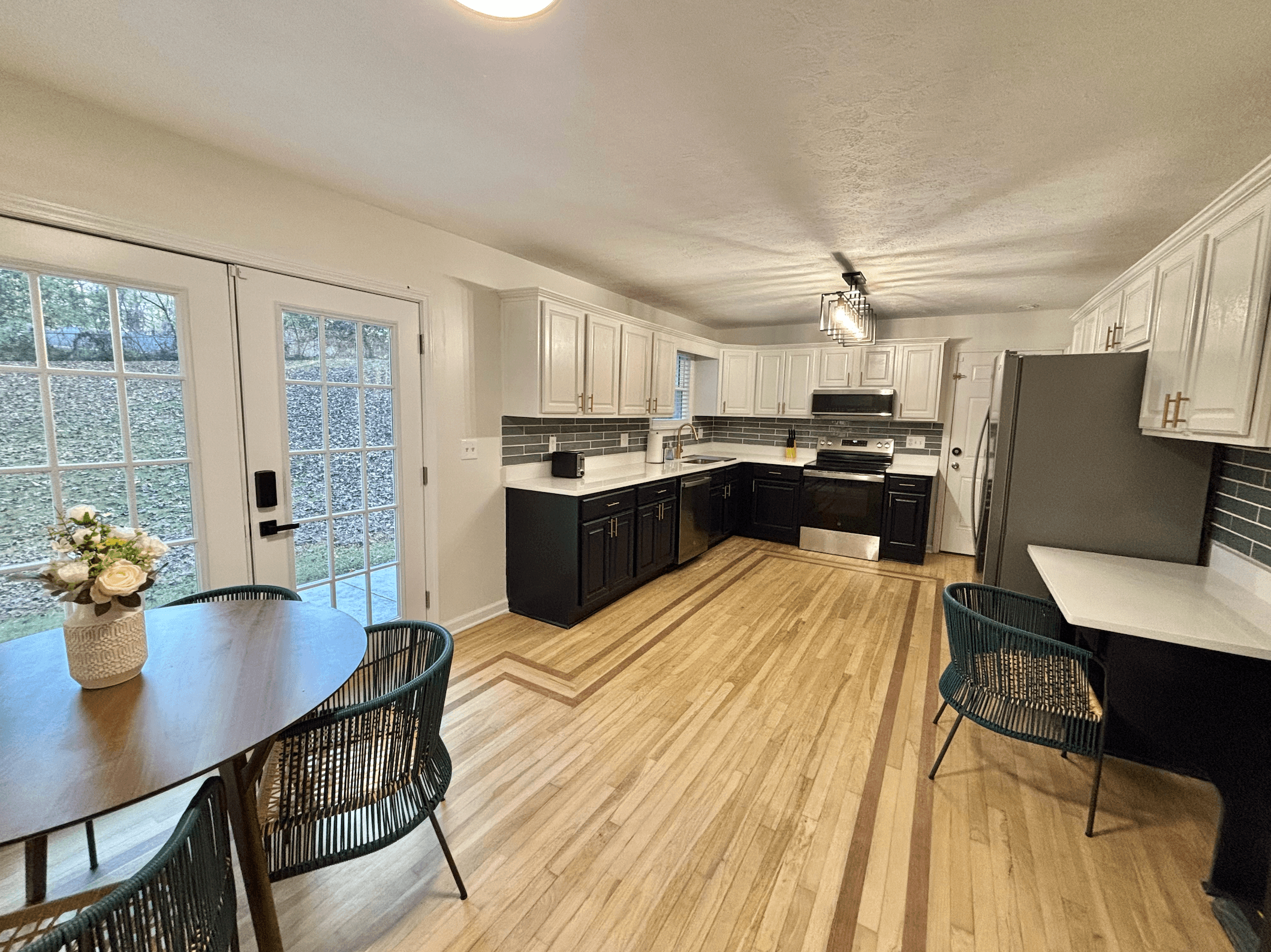 Villa C — photo 1 of 5